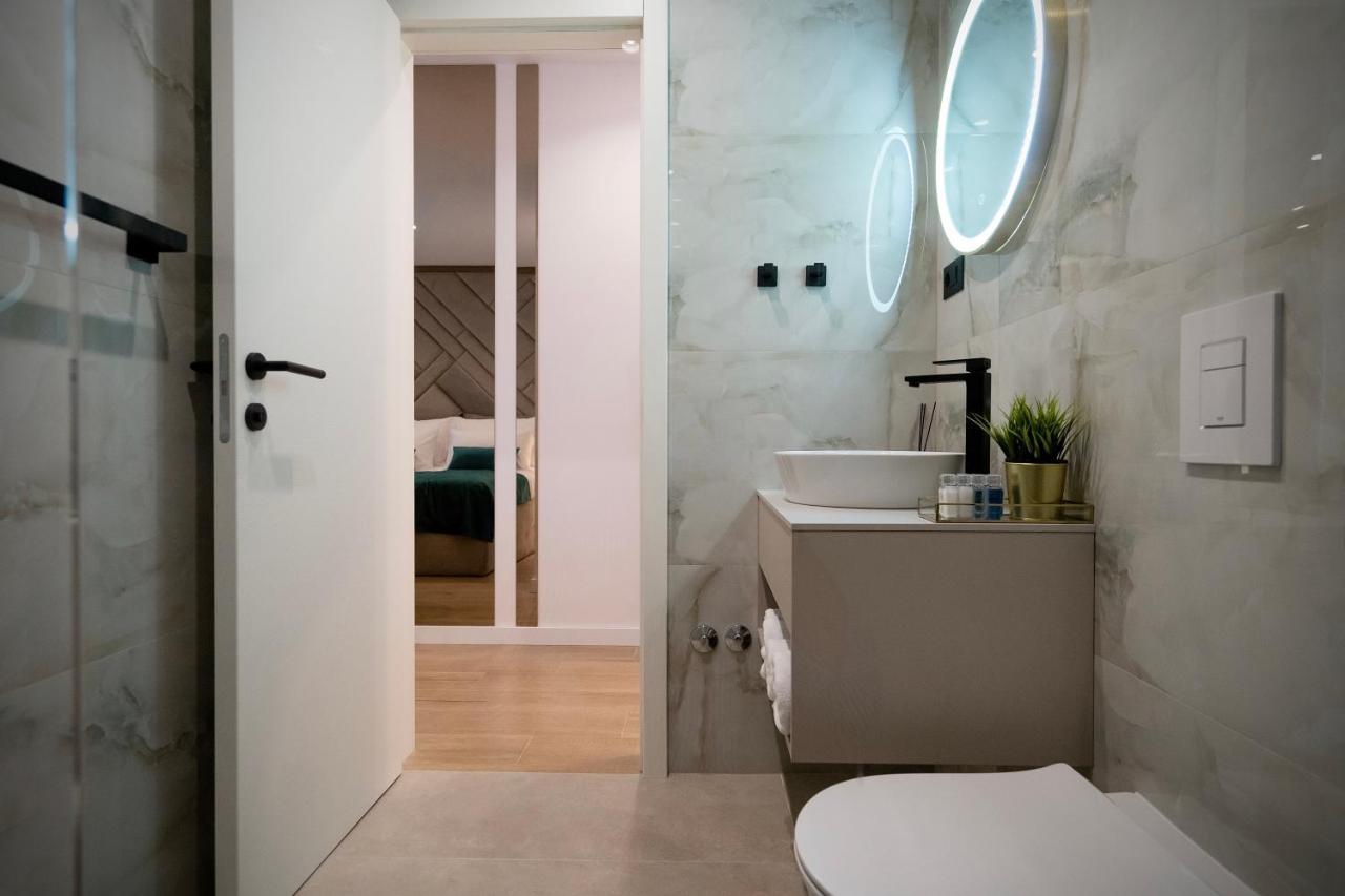 Amelie Luxury Rooms Split Exterior photo